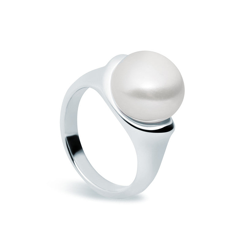 Classic Pearl Ring - Zaffre Jewellery - 1